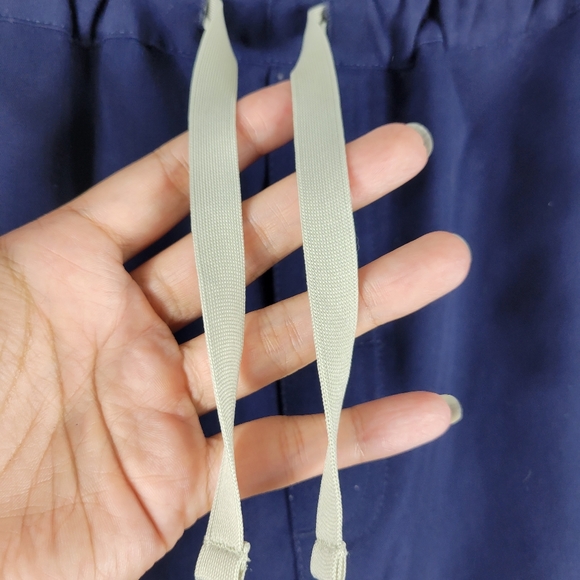 Figs Technical Collection Pull On Tie Waist Straight Leg Scrub Pants Tall - Picture 5 of 11